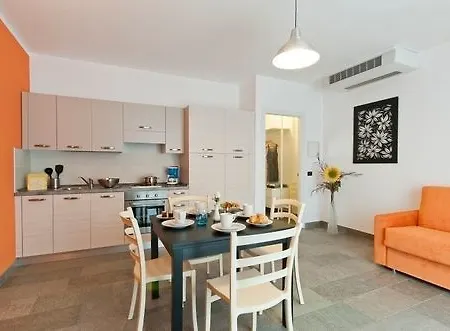 Aparthotel Helianthus