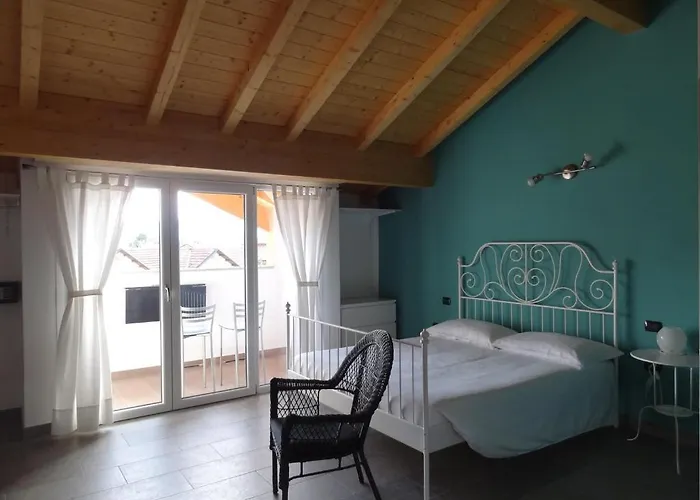 Helianthus Aparthotel 3*