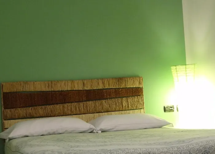 Helianthus 3* Cannero Riviera