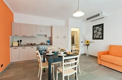 Aparthotel Helianthus